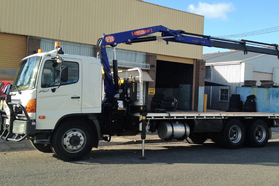 The Essential Qualifications and Training Needed to a Crane